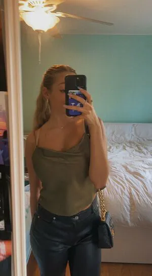 Alina Fernandez OnlyFans Leaked Free Thumbnail Picture - #JOKbmetLV3