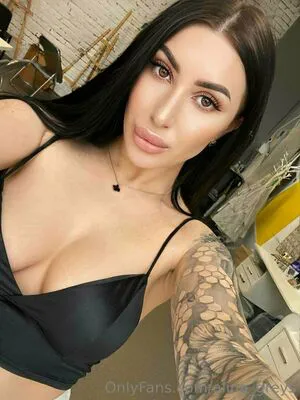 Alina Greys OnlyFans Leaked Free Thumbnail Picture - #6UsySnsnAD