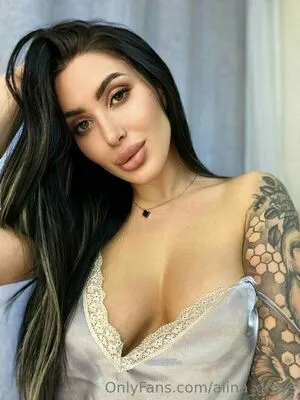 Alina Greys OnlyFans Leaked Free Thumbnail Picture - #p5uMKYgX4H