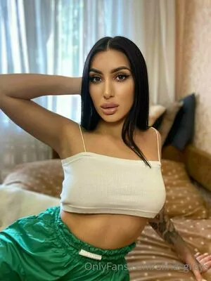 Alina Greys OnlyFans Leaked Free Thumbnail Picture - #rZ6nzDfVg4