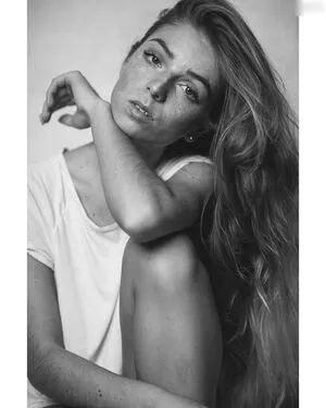 Alina Katharina Nie Alina OnlyFans Leaked Free Thumbnail Picture - #7OtA48FSU2