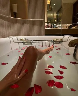Alina Lobacheva OnlyFans Leaked Free Thumbnail Picture - #8JvaKJwWes