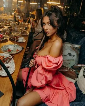 Alina Rivera OnlyFans Leaked Free Thumbnail Picture - #x2BulJysz2