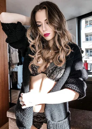 Alina Schulte Im Hoff OnlyFans Leaked Free Thumbnail Picture - #0W7P2XuC6j