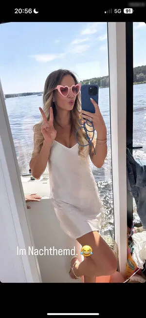 Alina Schulte Im Hoff OnlyFans Leaked Free Thumbnail Picture - #yzPAgnNflV