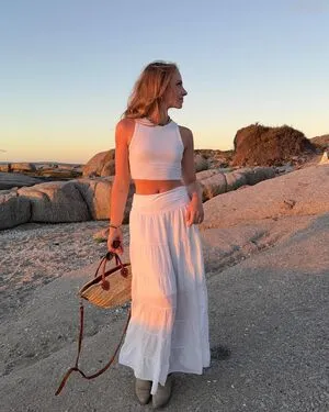 Alina Sophie Holst OnlyFans Leaked Free Thumbnail Picture - #6oBvR9XX52