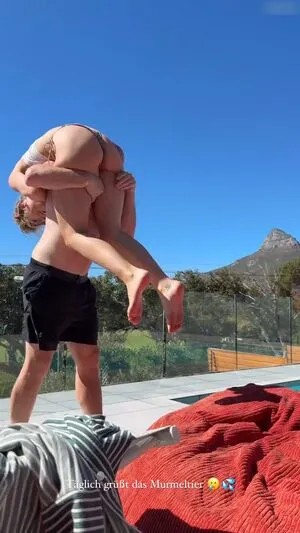 Alina Sophie Holst OnlyFans Leaked Free Thumbnail Picture - #d6hNtycihl