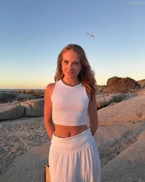 Alina Sophie Holst OnlyFans Leaked Free Thumbnail Picture - #dqUkljJ7li