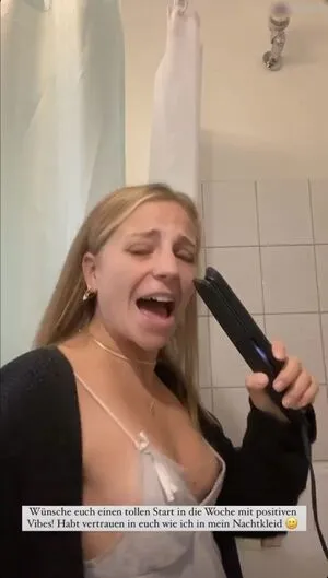 Alina Sophie Holst OnlyFans Leaked Free Thumbnail Picture - #fT8vixKa8E