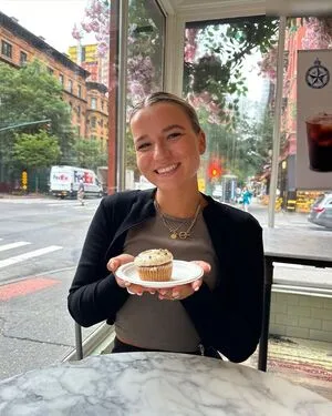 Alina Wachinger OnlyFans Leaked Free Thumbnail Picture - #1uixlyvlmm
