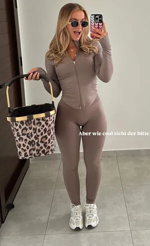 Alina Wachinger OnlyFans Leaked Free Thumbnail Picture - #5Ih5HLhh5C