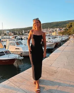 Alina Wachinger OnlyFans Leaked Free Thumbnail Picture - #I1XnMwyAzg