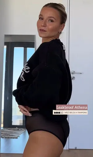 Alina Wachinger OnlyFans Leaked Free Thumbnail Picture - #PbbbOGYx8K