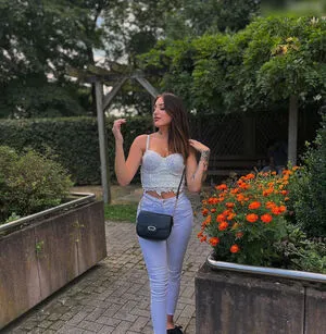Alinabhm OnlyFans Leaked Free Thumbnail Picture - #Ykikik1hId