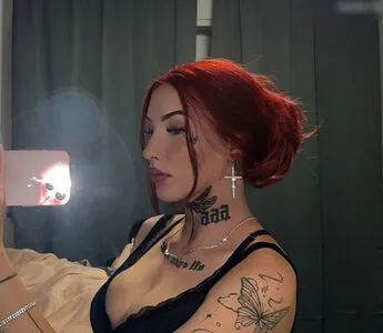 Alinabhm OnlyFans Leaked Free Thumbnail Picture - #g2gkom6uc5