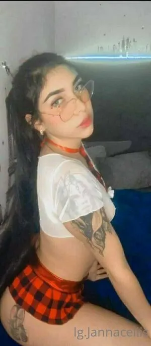 Alinacollins OnlyFans Leaked Free Thumbnail Picture - #2g4z9gxy3i