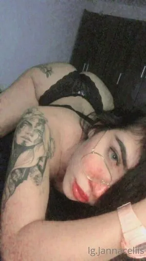 Alinacollins OnlyFans Leaked Free Thumbnail Picture - #AjNWwtFD0x