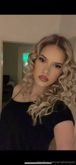 Alinagreys OnlyFans Leaked Free Thumbnail Picture - #PXQgZnX8ki