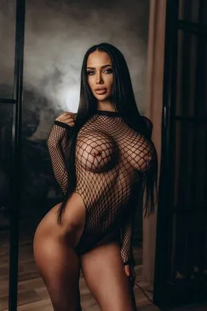 alinajimmychoo OnlyFans Leaked Free Thumbnail Picture - #QjKvoNy9oh