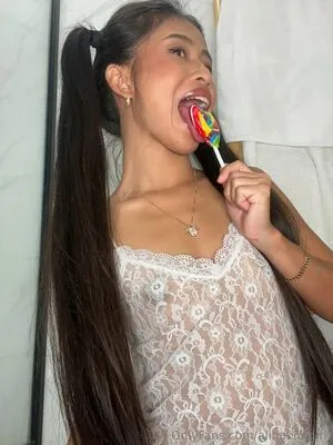 Alinakimgirll OnlyFans Leaked Free Thumbnail Picture - #05H4ek6F7D