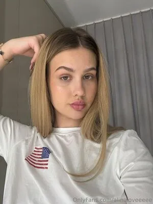 Alinaloveeeee OnlyFans Leaked Free Thumbnail Picture - #e8PpnI2E8c
