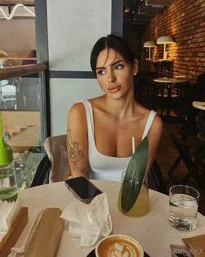 Alinamorettixxx OnlyFans Leaked Free Thumbnail Picture - #phbEjXsnBo