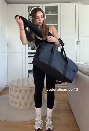 Alinamour OnlyFans Leaked Free Thumbnail Picture - #7SvMFfkxyW