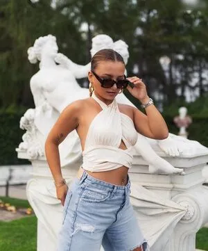 Alinamour OnlyFans Leaked Free Thumbnail Picture - #RTUtYMmMG1