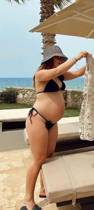 Alinamour OnlyFans Leaked Free Thumbnail Picture - #RZUcowD0fD