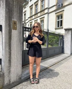 Alinamour OnlyFans Leaked Free Thumbnail Picture - #dr6qVaXApW