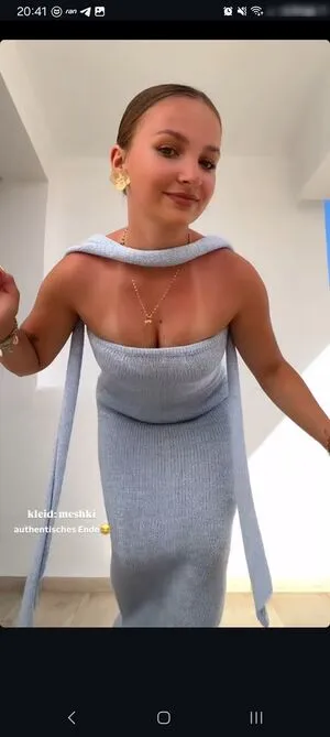 Alinamour OnlyFans Leaked Free Thumbnail Picture - #nLa3hGFuLa