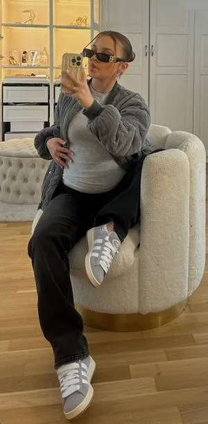 Alinamour OnlyFans Leaked Free Thumbnail Picture - #oyyNLMkr6R