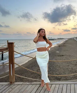 Alinamour OnlyFans Leaked Free Thumbnail Picture - #s8wiJr406D