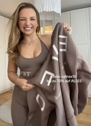 Alinamour OnlyFans Leaked Free Thumbnail Picture - #yNHzh5wz7e