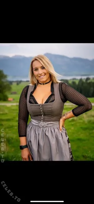 Alinas Landleben OnlyFans Leaked Free Thumbnail Picture - #5eKCWhSVel