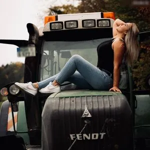 Alinas Landleben OnlyFans Leaked Free Thumbnail Picture - #gsh5PvvYsH