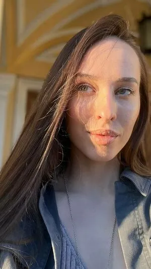 Alinasollo OnlyFans Leaked Free Thumbnail Picture - #RWrTurn3Os