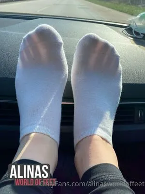 Alinasworldoffeet OnlyFans Leaked Free Thumbnail Picture - #bQdyDrmoH2