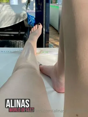 Alinasworldoffeet OnlyFans Leaked Free Thumbnail Picture - #mrijCJvUdJ