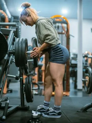 Aline Dessine OnlyFans Leaked Free Thumbnail Picture - #4Nufxww0EL