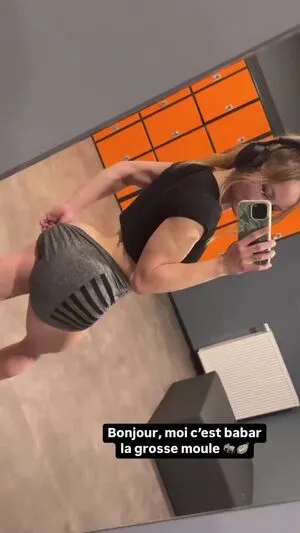 Aline Dessine OnlyFans Leaked Free Thumbnail Picture - #H4vgJgj8rr