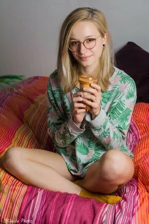 Aline Dessine OnlyFans Leaked Free Thumbnail Picture - #jztD2WczXB