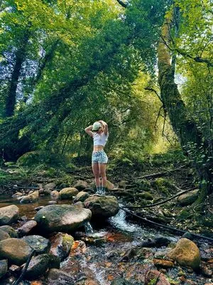 Aline Dessine OnlyFans Leaked Free Thumbnail Picture - #wEghD0pi1z