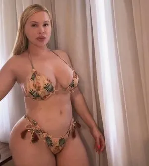 Aline Fuchter Ouriques OnlyFans Leaked Free Thumbnail Picture - #2Jrj0z5m0s