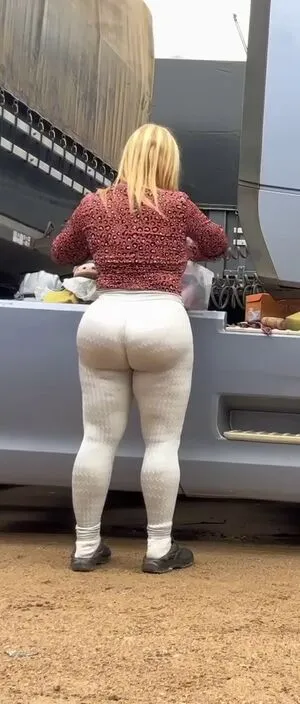 Aline Fuchter Ouriques OnlyFans Leaked Free Thumbnail Picture - #3JhSKLY0aV