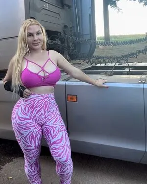 Aline Fuchter Ouriques OnlyFans Leaked Free Thumbnail Picture - #5NwZqsoP6S