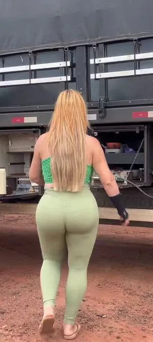 Aline Fuchter Ouriques OnlyFans Leaked Free Thumbnail Picture - #76cxzu0urp