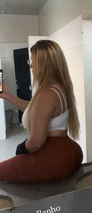 Aline Fuchter Ouriques OnlyFans Leaked Free Thumbnail Picture - #AkLtCFasHc