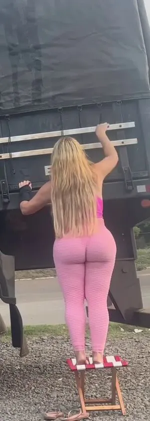 Aline Fuchter Ouriques OnlyFans Leaked Free Thumbnail Picture - #BfGfijDJlk