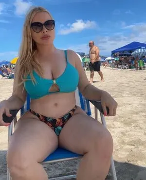 Aline Fuchter Ouriques OnlyFans Leaked Free Thumbnail Picture - #BrMtE24ZP1